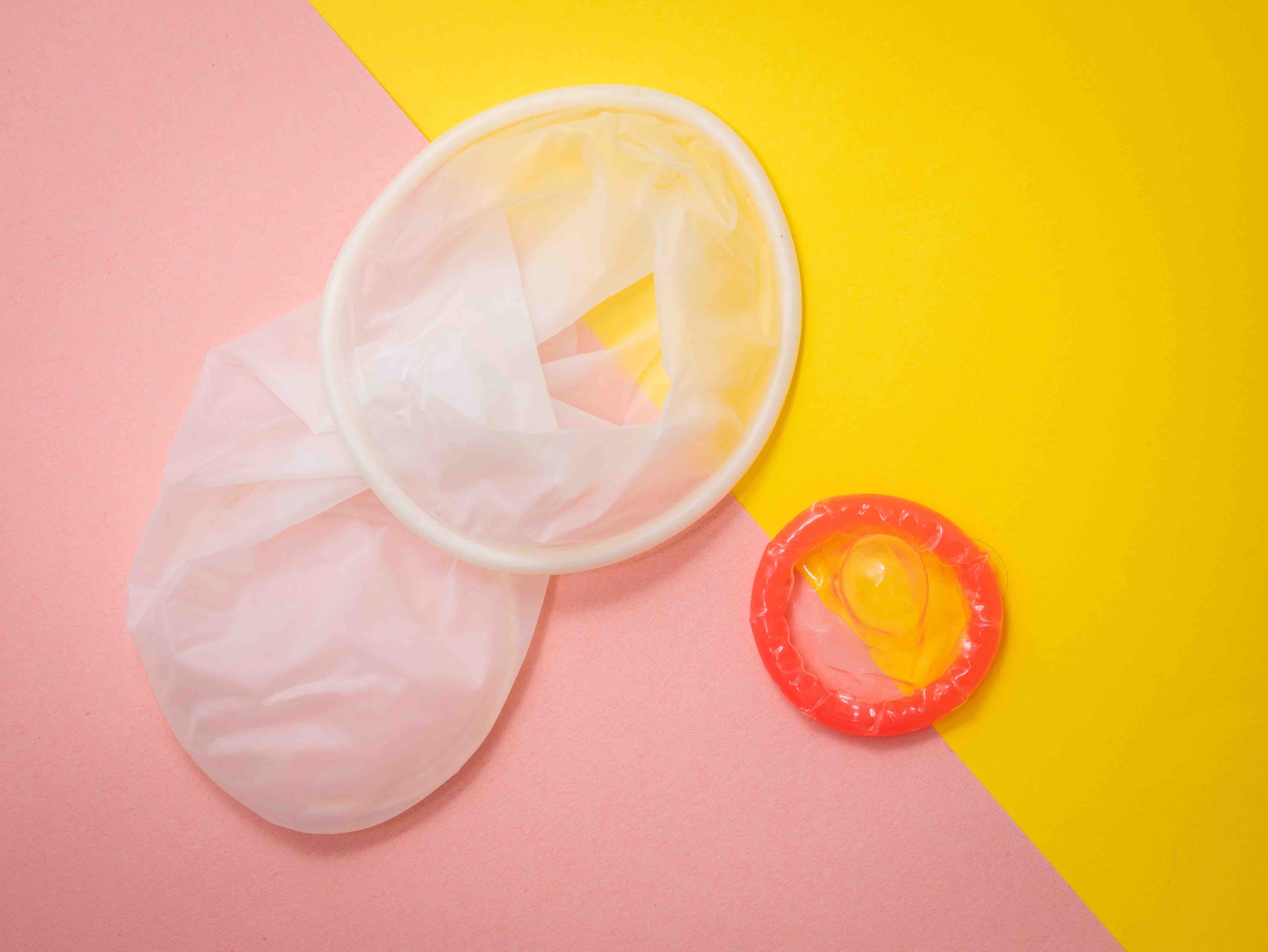 Preservativo femenino y preservativo masculino como método anticonceptivo recomendado para reducir el riesgo de infección Preservativo femenino y preservativo masculino como método anticonceptivo recomendado para reducir el riesgo de infección