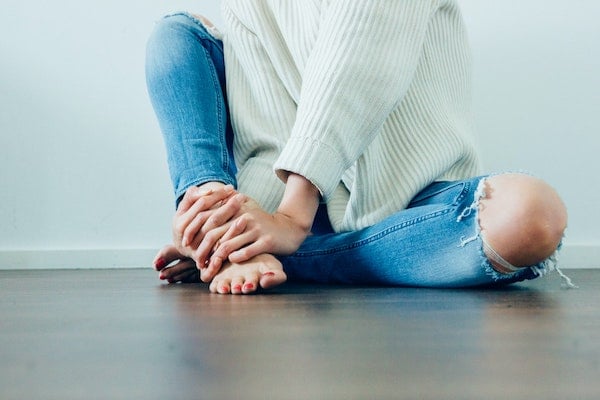 Title Chica con dolor por endometriosis